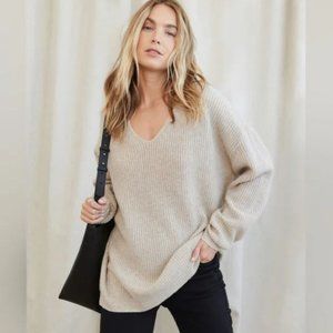 Jenni Kayne Cashmere Wool Oatmeal Shaker Stitch V-Neck Pullover Cabin Sweater M
